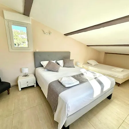 Villa Casa-capussambre Spacious With Sea View Heated Pool Air Con Sauna Les Issambres