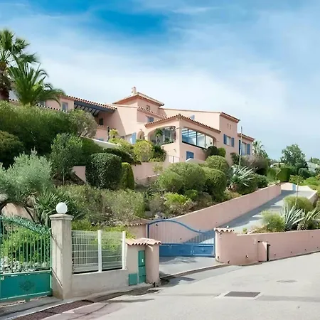 Casa-capussambre Spacious With Sea View Heated Pool Air Con Sauna Les Issambres