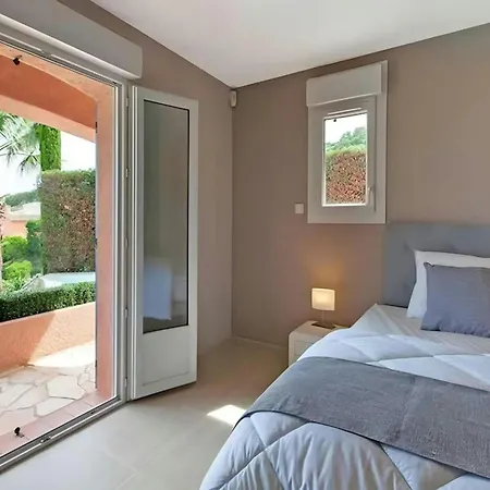 Casa-capussambre Spacious With Sea View Heated Pool Air Con Sauna Les Issambres