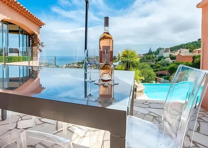 Casa-capussambre Piscine Chauffee Vue Sur Clim Villa Les Issambres