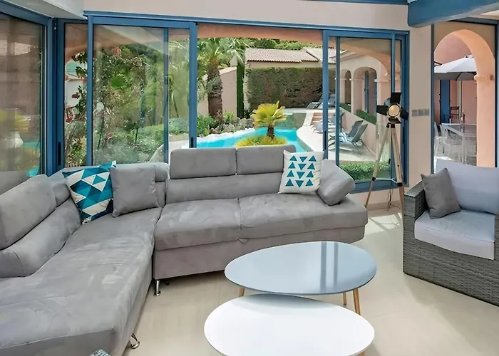 Casa-capussambre Piscine Chauffee Vue Sur Clim Villa Les Issambres